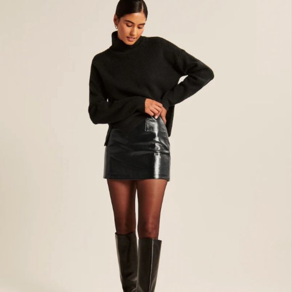 Patent Vegan Leather Mini Skort - Picture 1 of 3